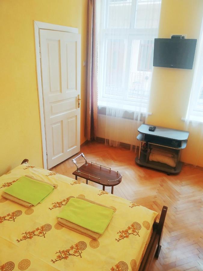 Lviv Appartment On Yaroslava Mudrogo 14 エクステリア 写真