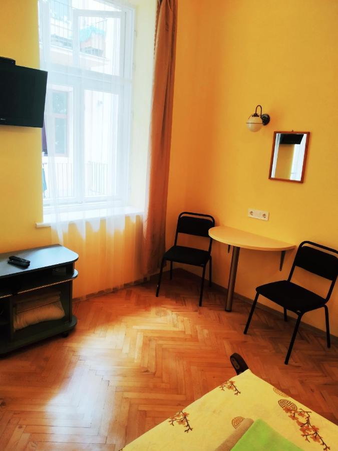 Lviv Appartment On Yaroslava Mudrogo 14 エクステリア 写真