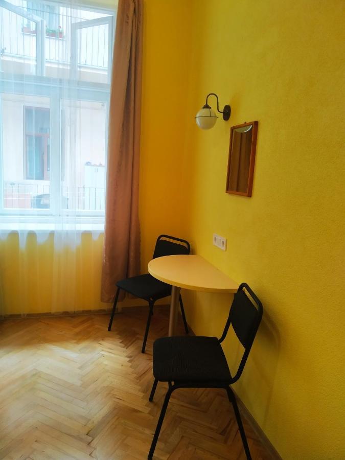 Lviv Appartment On Yaroslava Mudrogo 14 エクステリア 写真